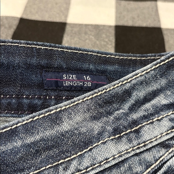 Vigoss Dublin Skinny Jeans Size 16 x 28 Raw Frayed Hem Embellished Distressed - Picture 7 of 13